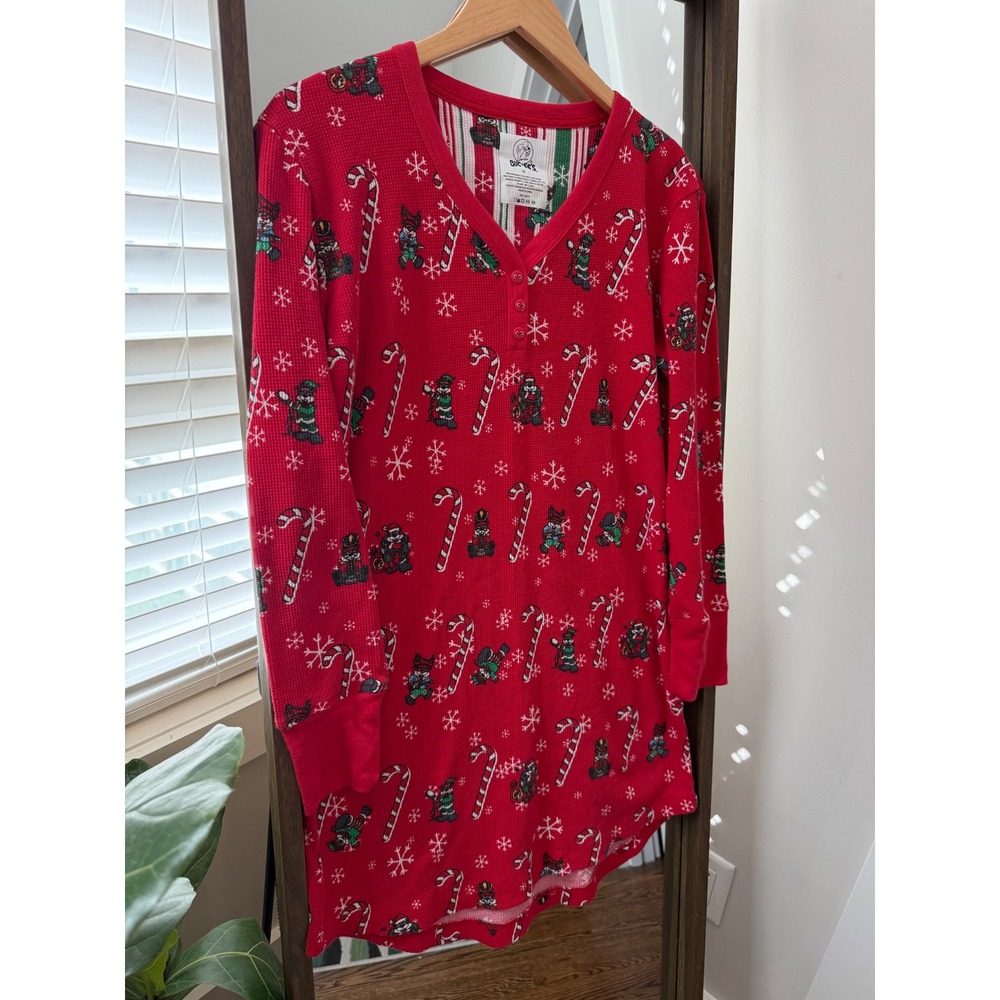 Buc-ee's Christmas Thermal Pajama Top Red Long Sleeve Holiday Sleep Shirt Size M